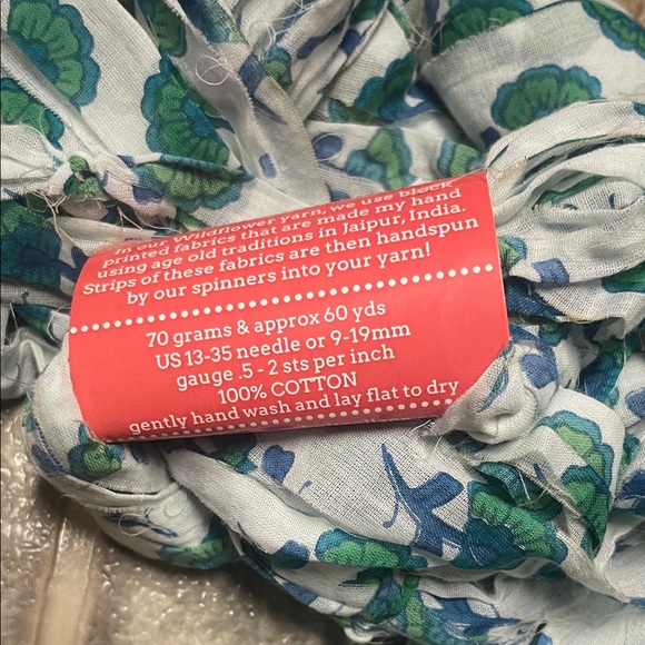 Knit Collage Wildflower yarn - Picture 4 of 4